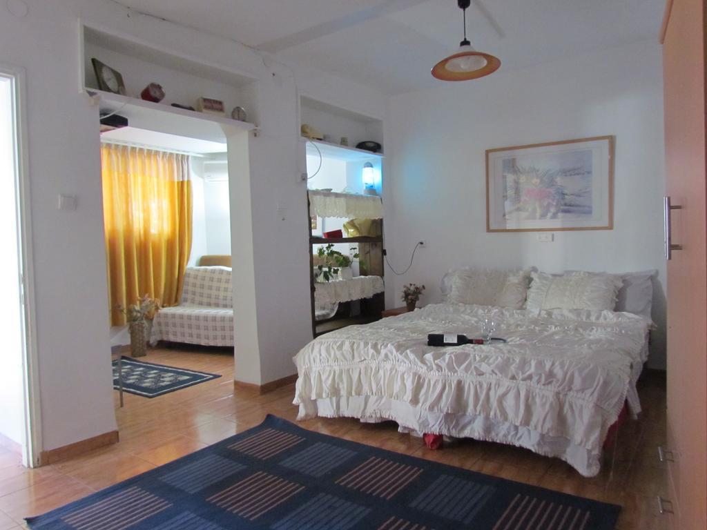 Zipi Orhan Acre Habitación foto